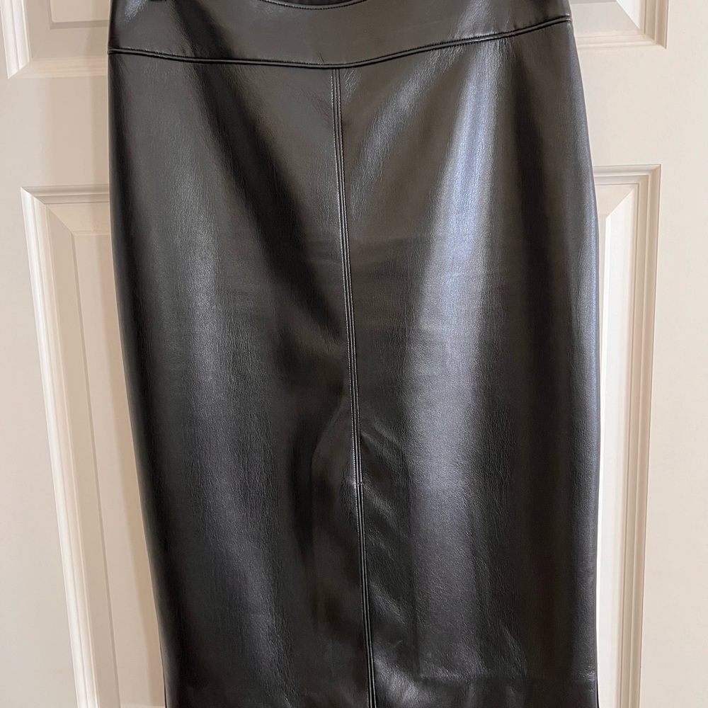 Babaton Faux Leather Pencil Skirt Size 10
